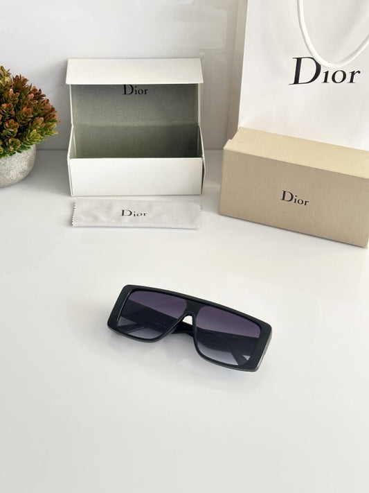 Luxury Vision Series Classic Frame Sunglasses