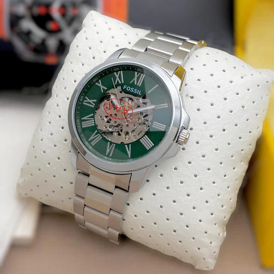 Automatic Classic Watch With Slim Case Design