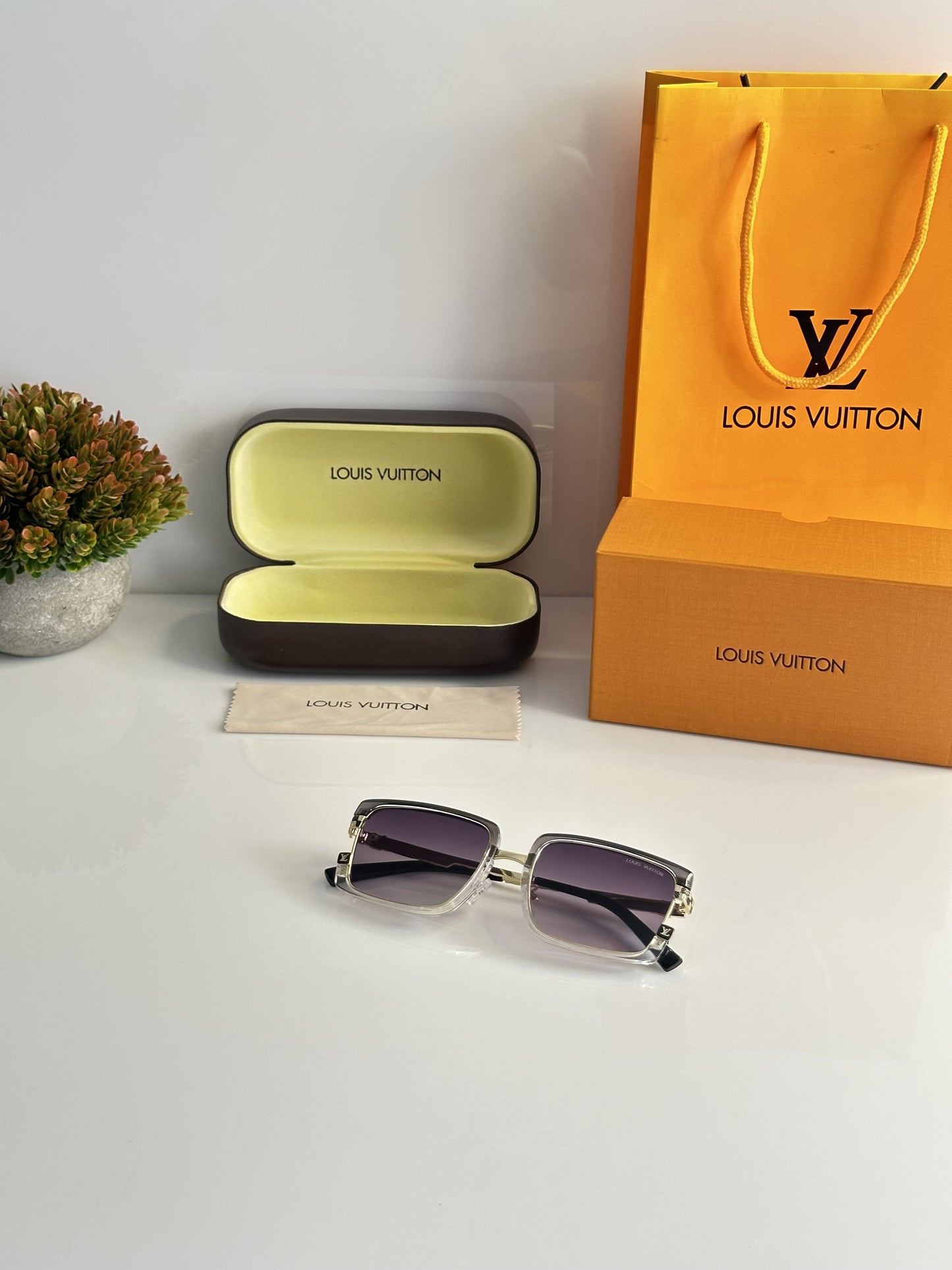 Prime Style Frame Sunglasses