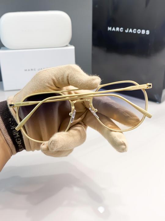 Luxury Vision Series Classic Frame Sunglasses