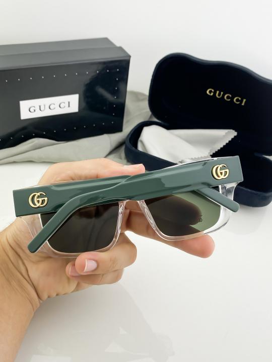 Luxury Vision Series Classic Frame Sunglasses