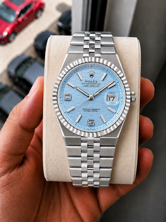 Role_x Land Dweller Silver/Sky Watch