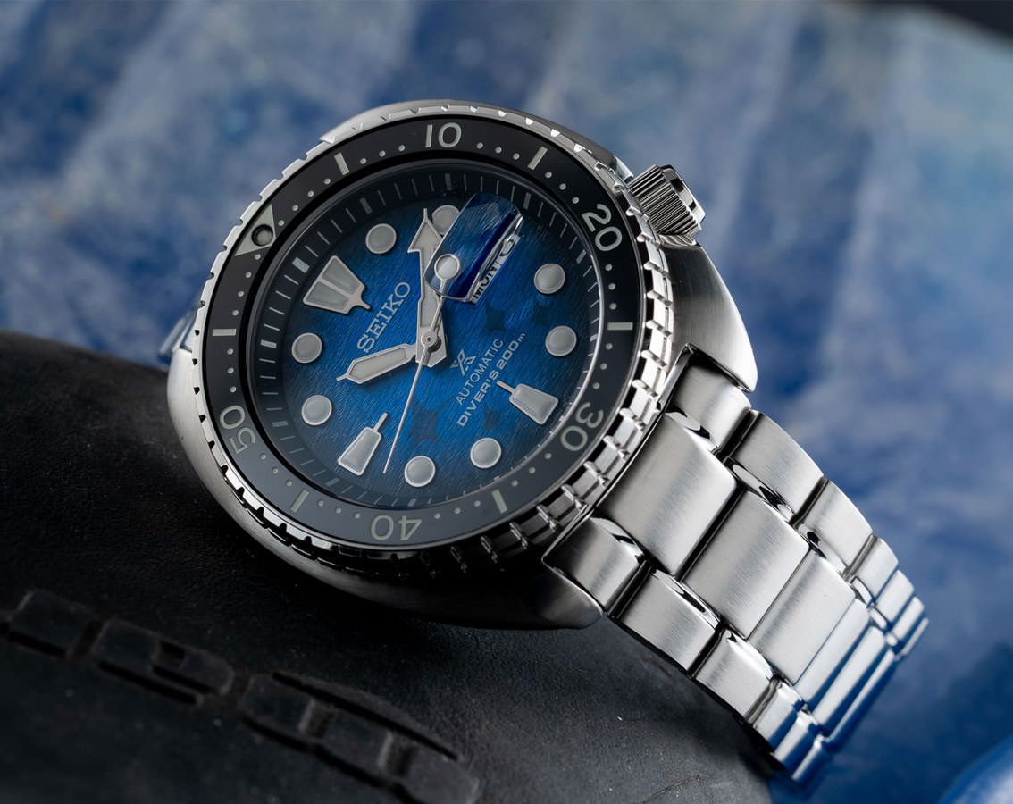 Everyday Wear Couturier Watch With Classic Appeal