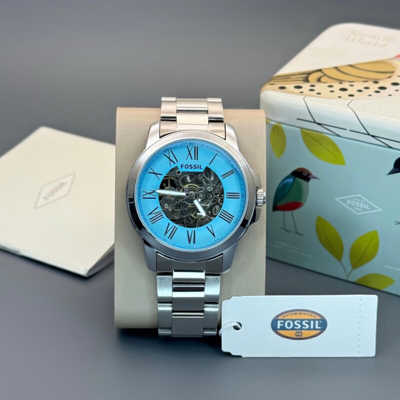 Automatic Classic Watch With Slim Case Design