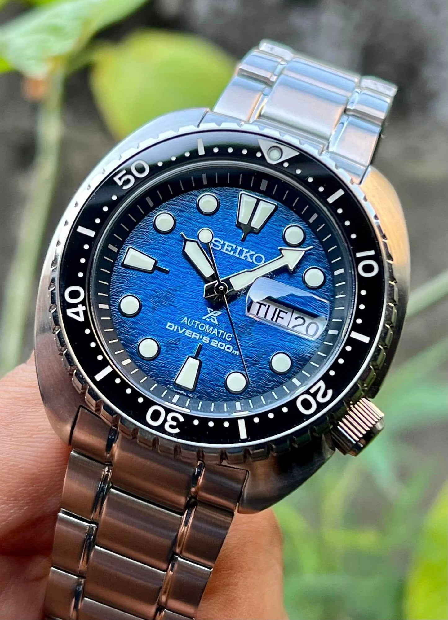 Everyday Wear Couturier Watch With Classic Appeal