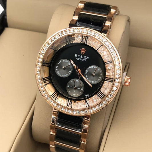 Retro Look Watch With Modern Movement