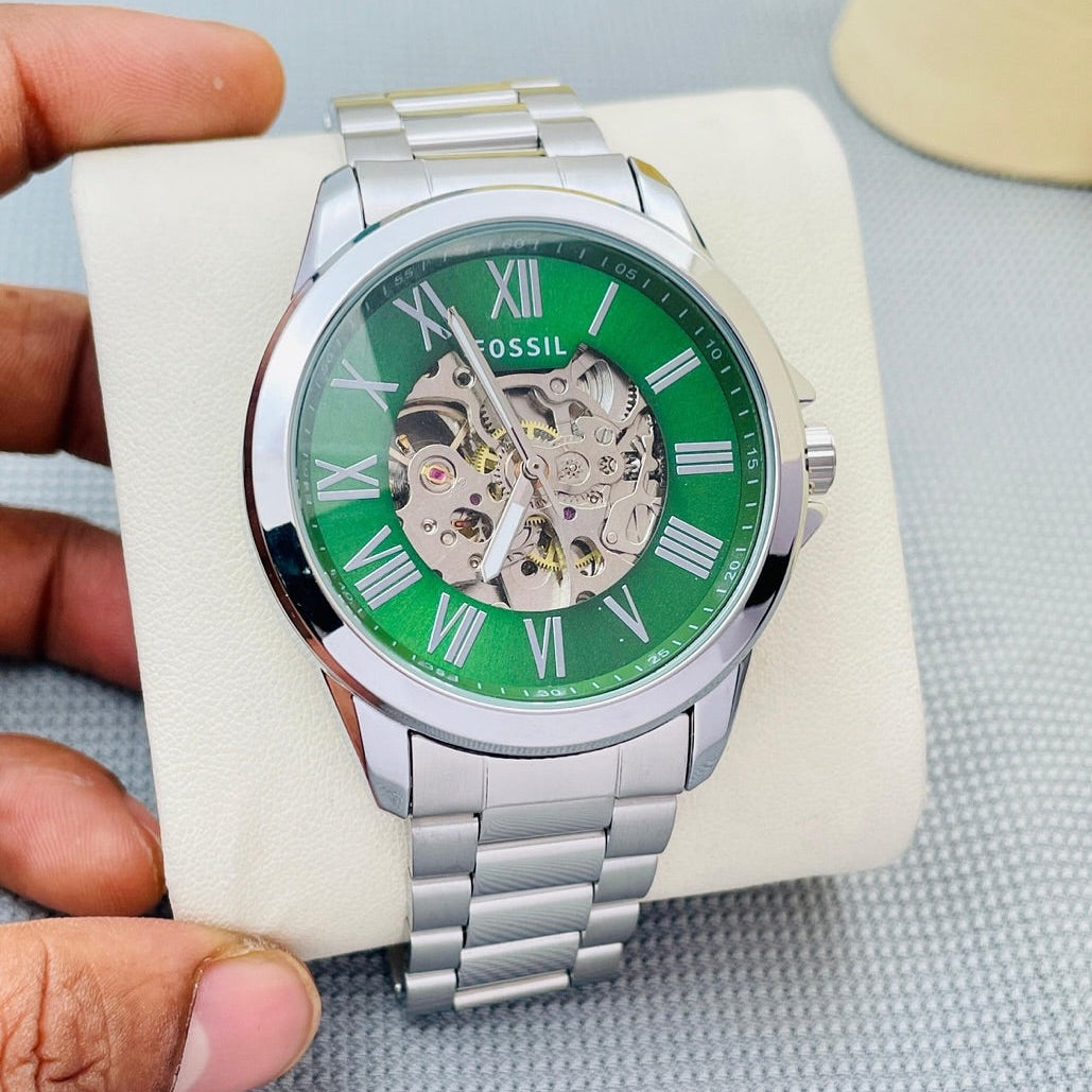 Automatic Classic Watch With Slim Case Design
