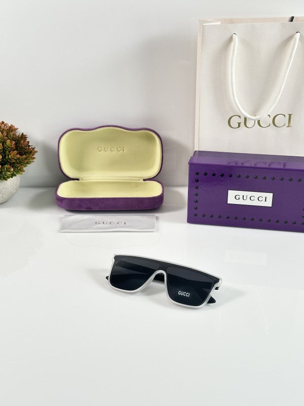 Signature Edition Classic Frame Sunglasses