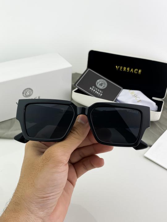 Luxury Vision Series Classic Frame Sunglasses