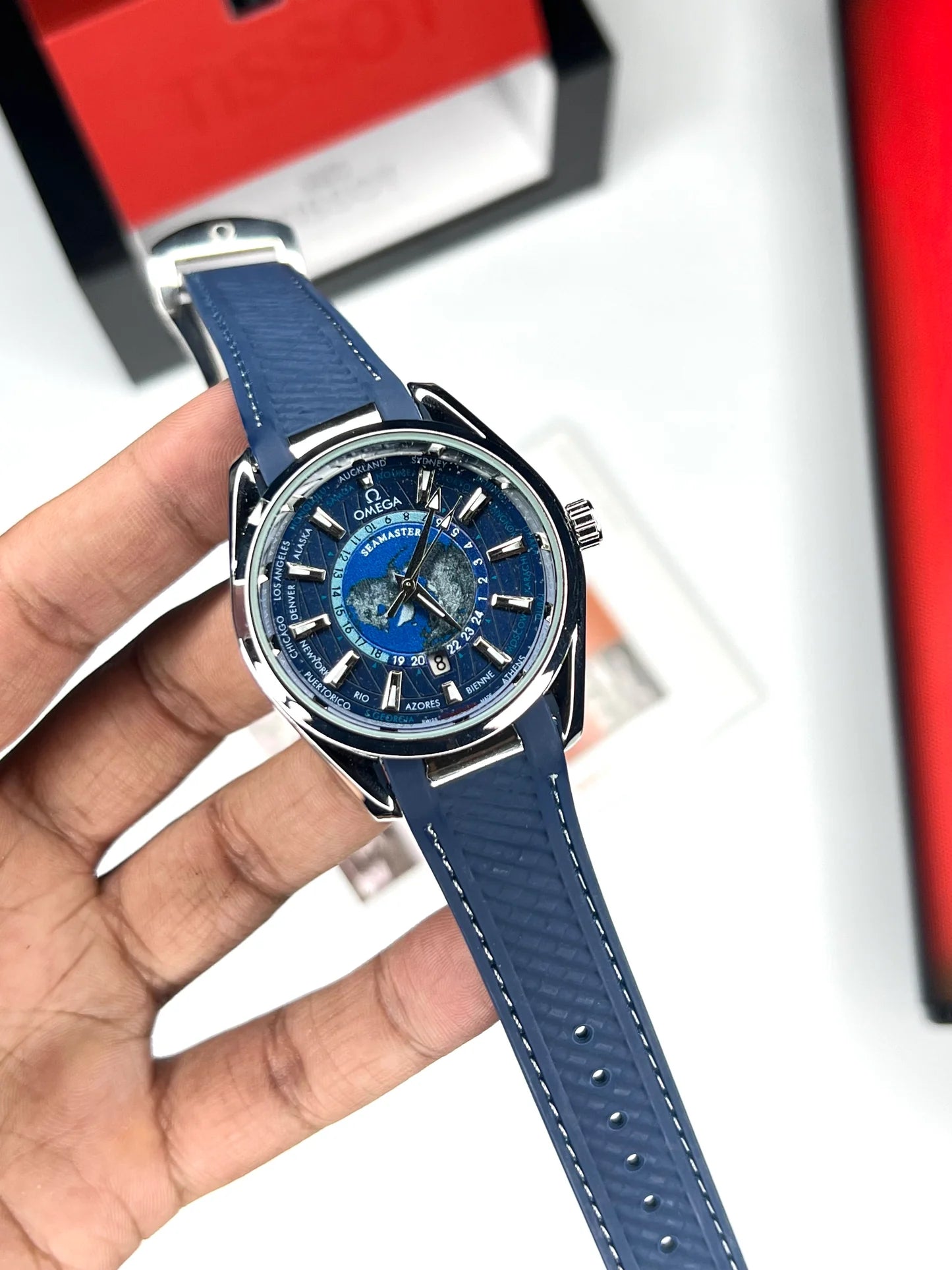 Heritage Quartz Watch In Timeless Design