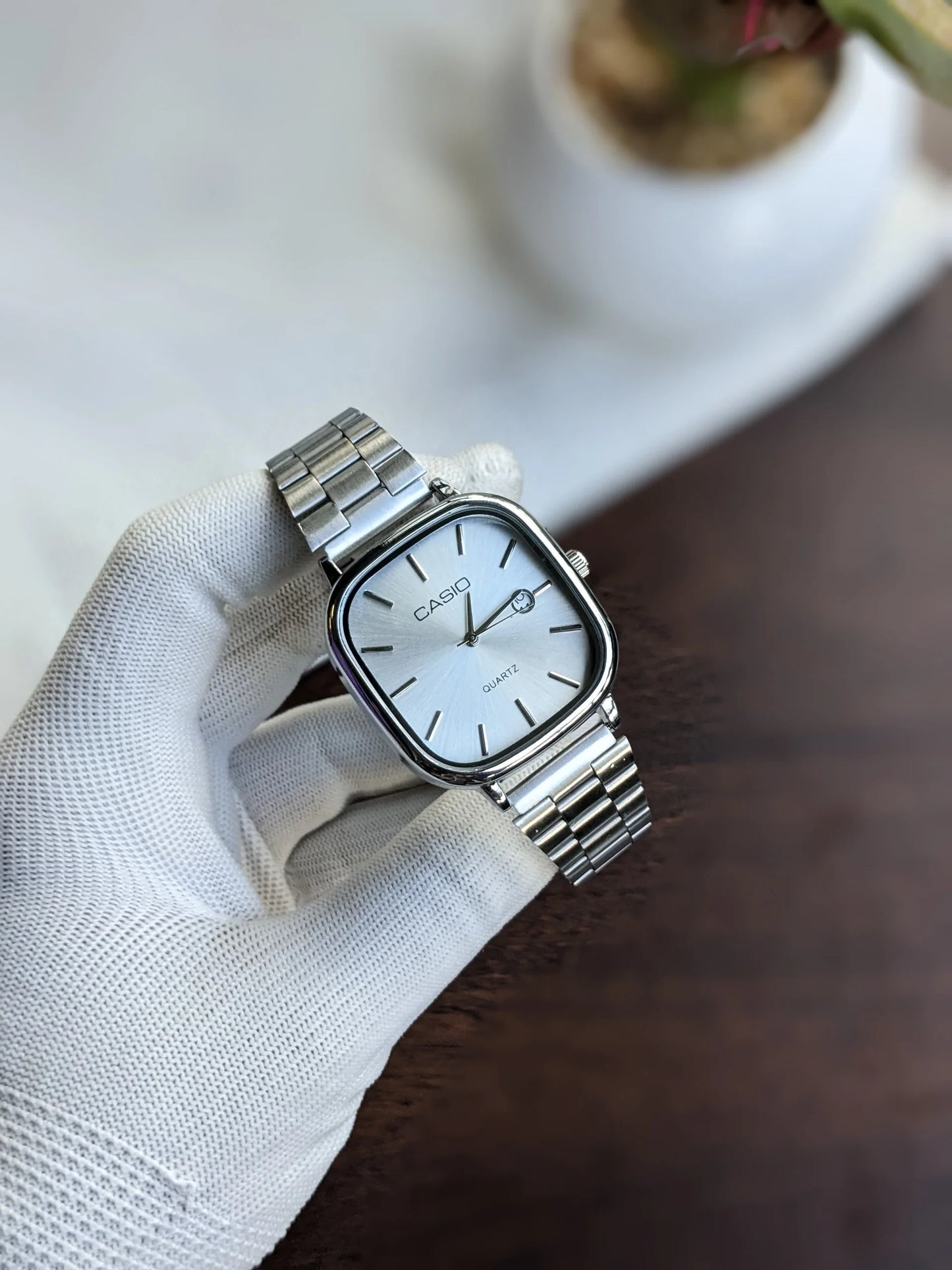 Slim Design Acetate Aqua Watch With Polished Look