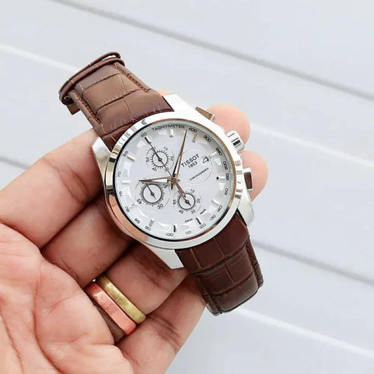 Everyday Wear Couturier Watch With Classic Appeal