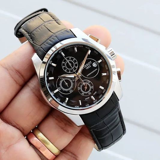 Everyday Wear Couturier Watch With Classic Appeal