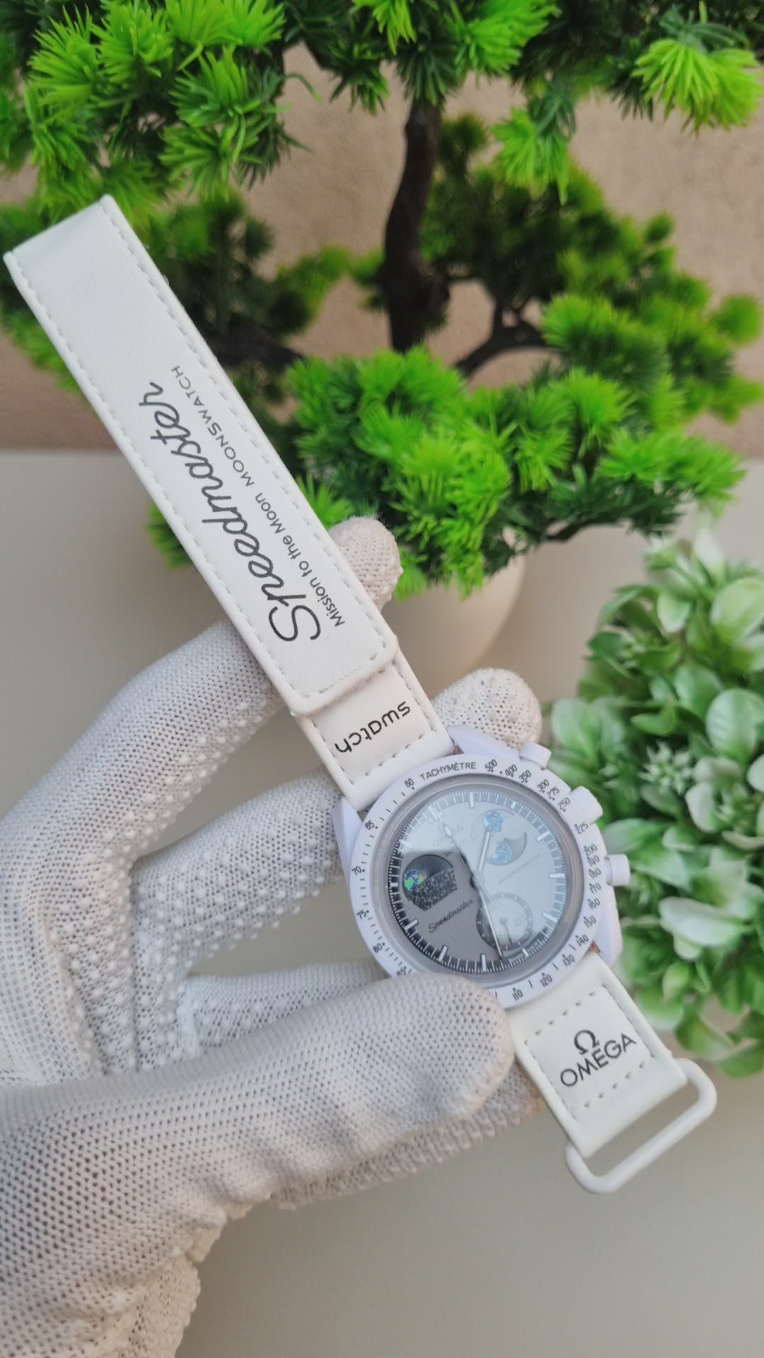 Omeg_a Sun-Moon White Watch