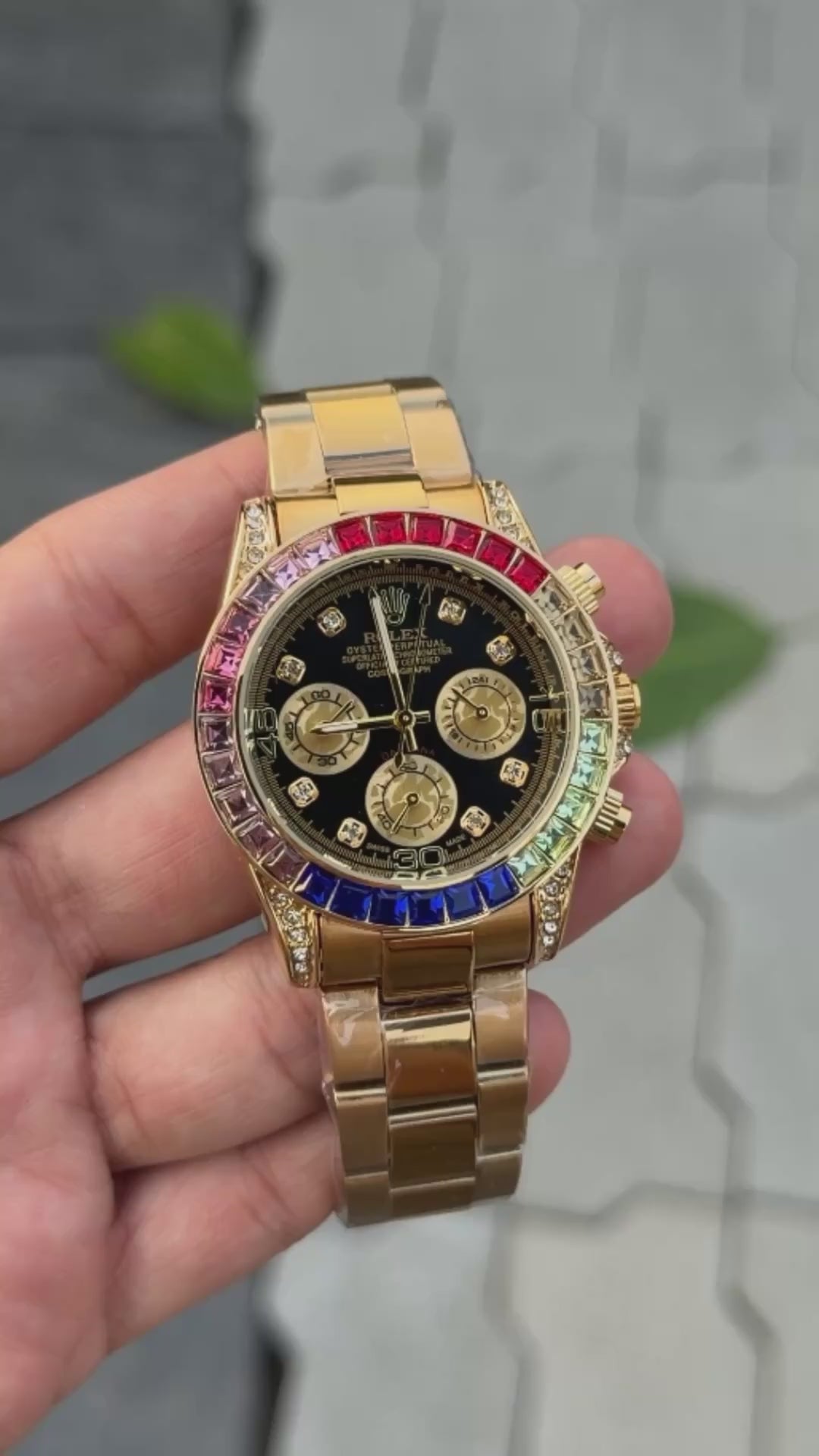 Role_x Daytona Rainbow Gold Watch