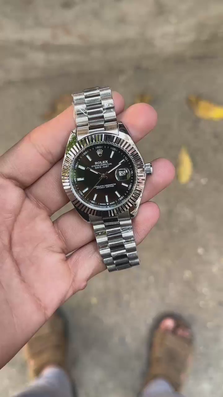 Role_x Date Just Silver/Black Watch
