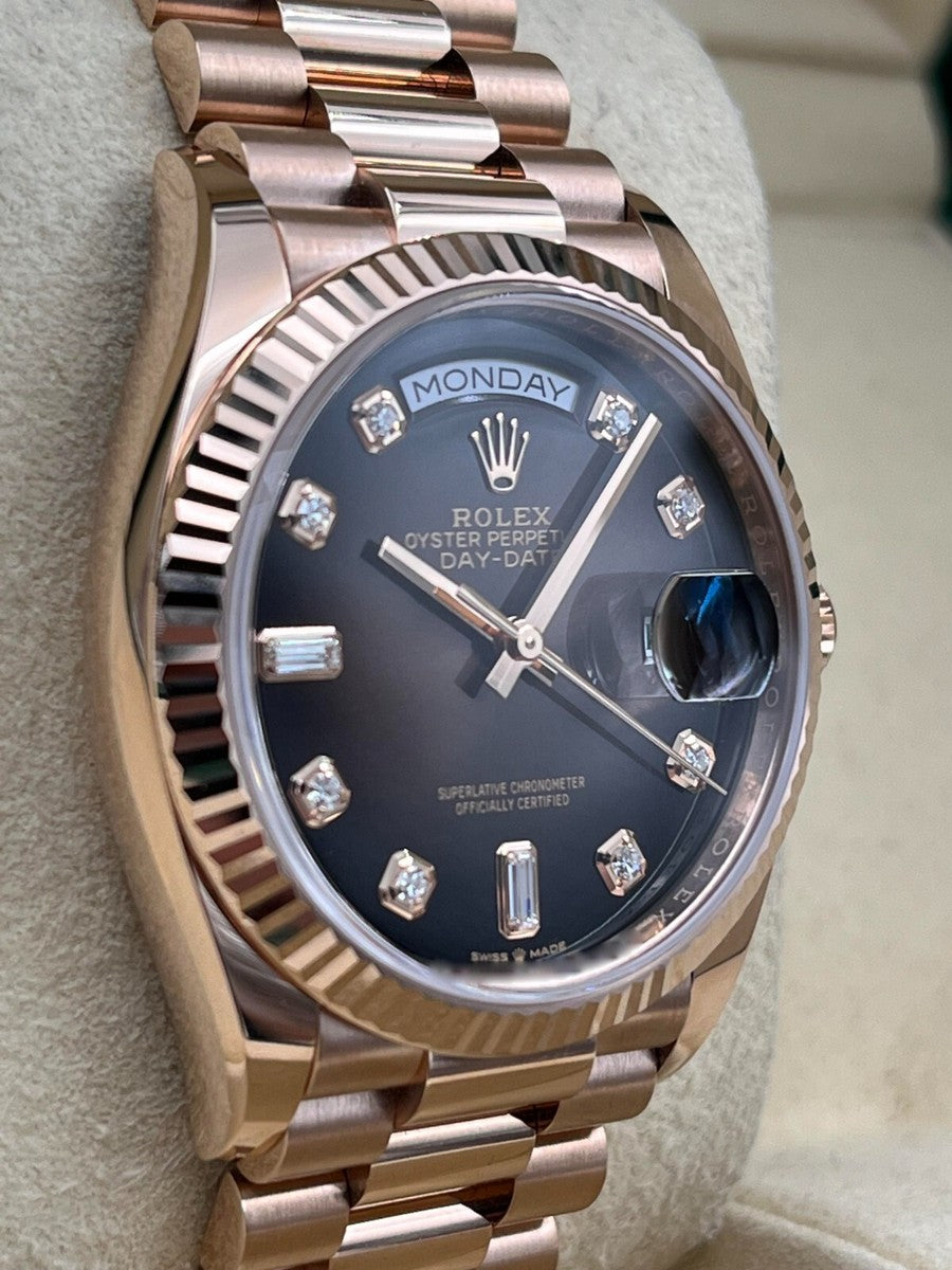 Perpetual Date Just Diamond 2Ton-Gold-Black Working Like Automatic